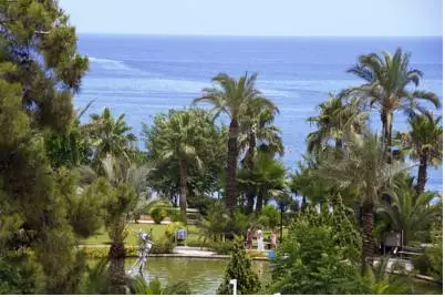 هتل کریستال دولوکس آنتالیا